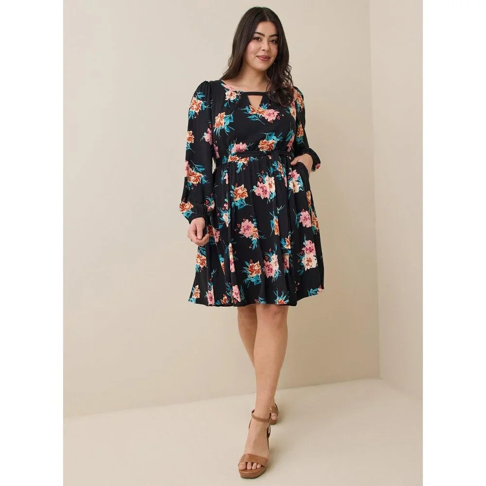 Torrid Black Multi Floral Mini Stretch Challis Tie Waist Pocket Dress Plus 1X - Picture 3 of 12